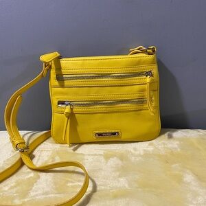 NINE WEST CROSSBODY